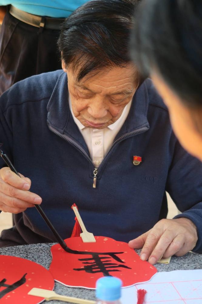 ů�ķ���(w��)�����ϻ��_ ����ӛ�ČW(xu��)Ժ21���h�Z���ČW(xu��)(�̎���������һ�F(tu��n)֧���F(tu��n)�����(xi��ng)���