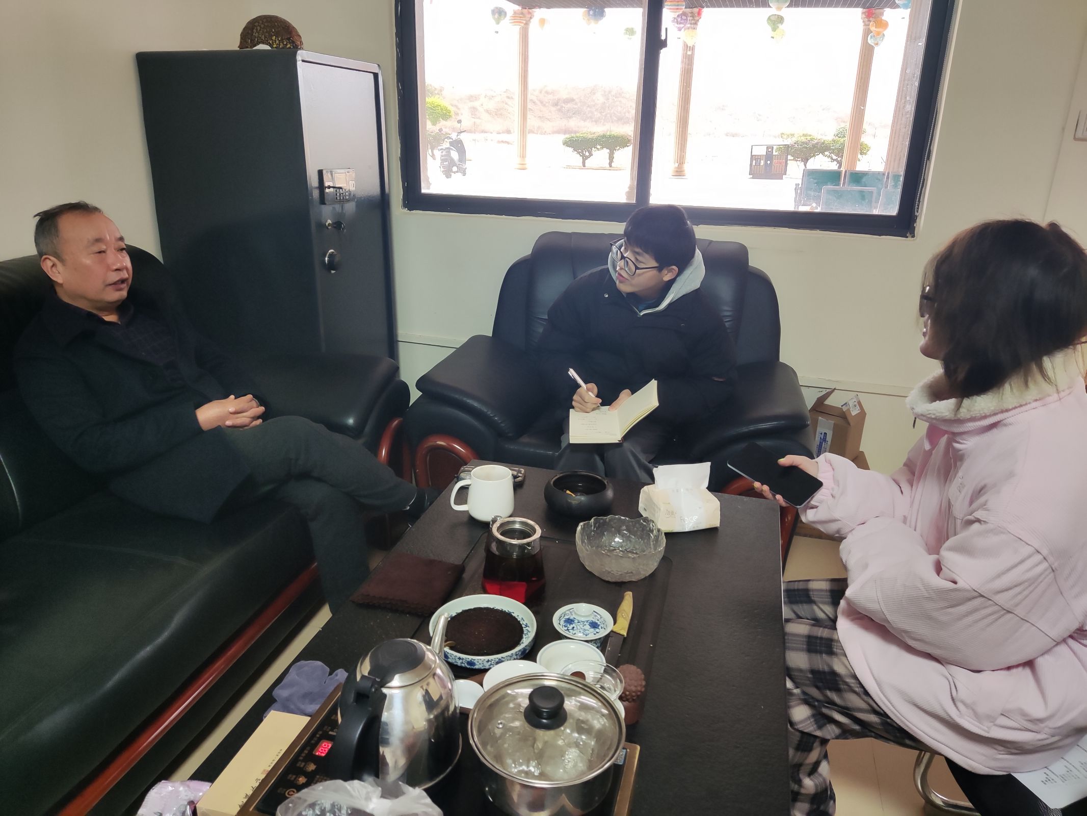 �F꠳ɆT�����cؓ؟���M���LՄ  