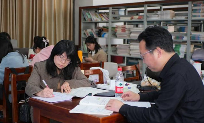 ���ώ�����W�R��˼���x�WԺ˼��ϵ���L���ЌW����꠽M��ԇ�v���