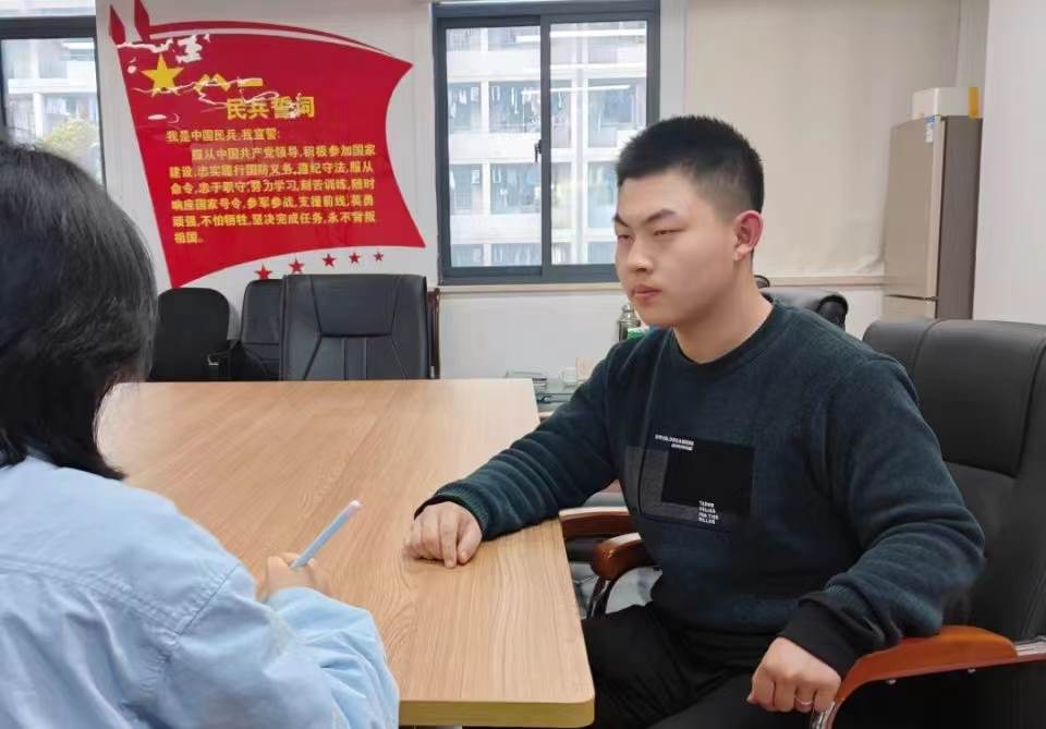 �D������ʿ��ꐼ������ܲ��L