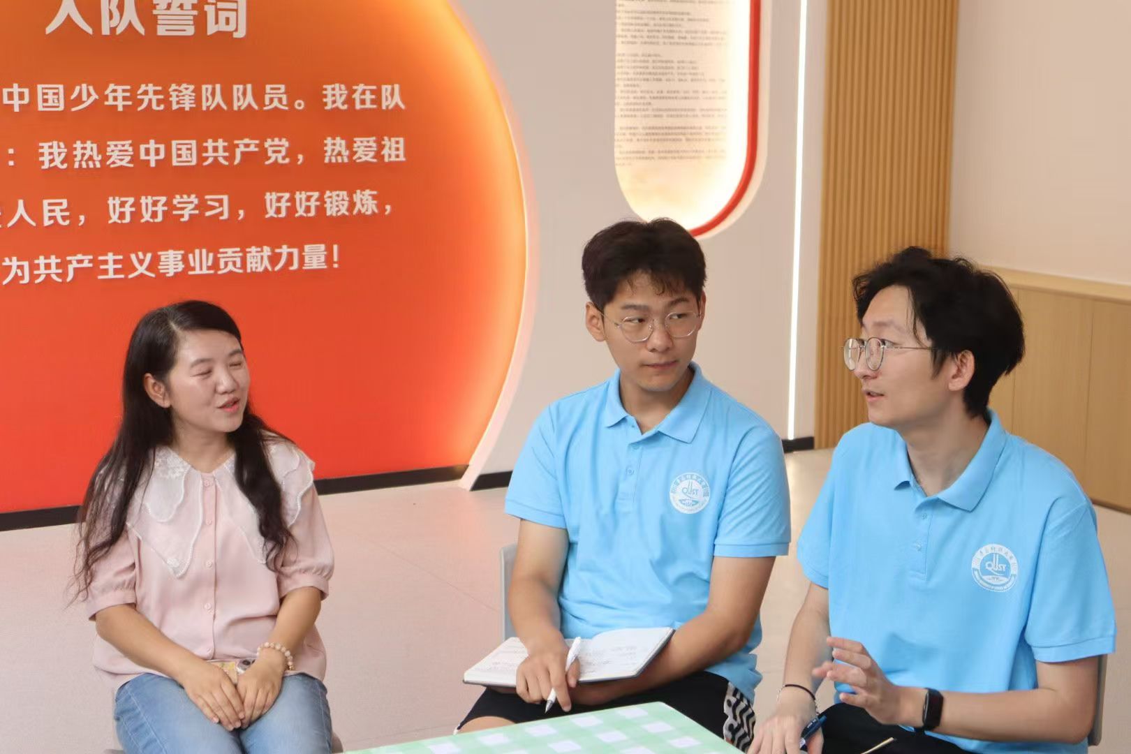 ���u�Ƽ���W���R�����mɽ�^���������� ͯ��힡�����������`�F�ǰ���R���е�һ���С�W���L�{��