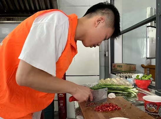 ����W�������l���v�؏N���صأ����^��Ļ����