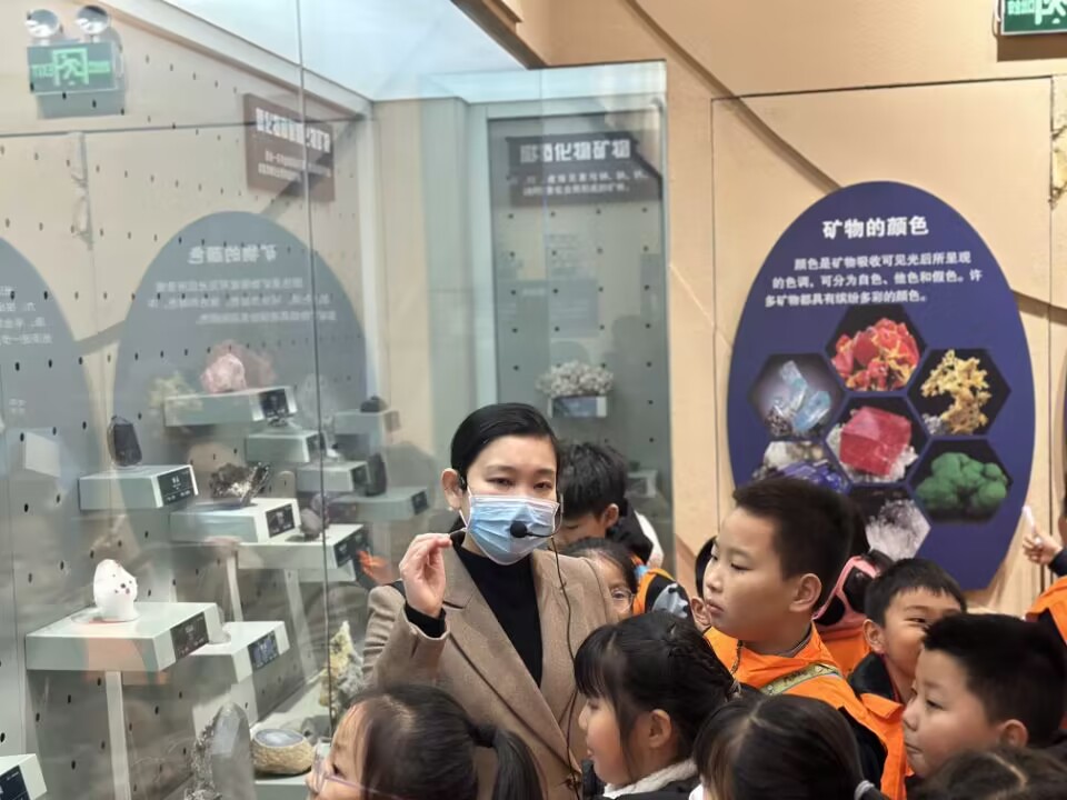 ̽��ʷǰ���磬�����ǻ����`