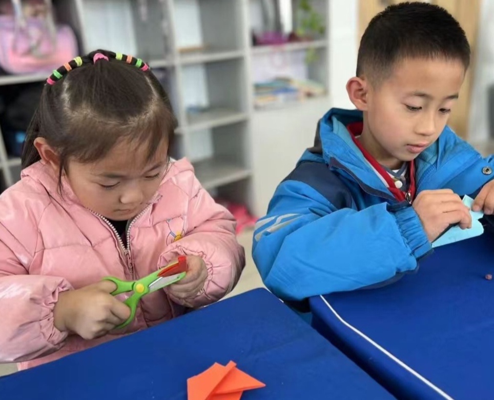��Ф�Ļ���ͯ�ģ�־Ը�̌W(xu��)��н��