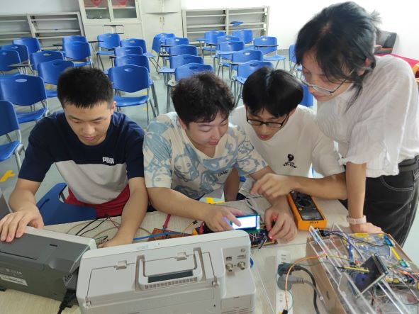 һ���ʳζ����������ӣ�����