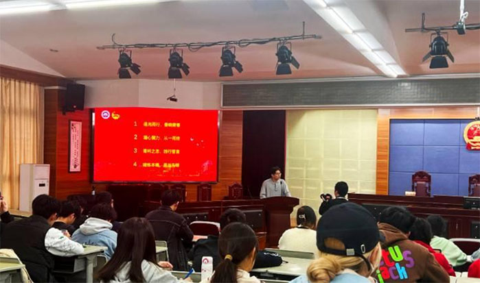 �����ഺ��ʢ�����^鮓P(y��ng)������(d��ng)�r(sh��)����2022�����W(xu��)һ���F(tu��n)֧���_չ���L������͈F(tu��n)�ջ��