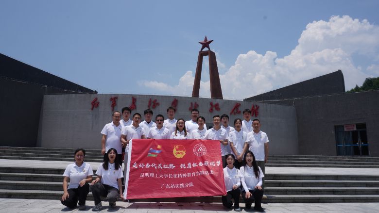 ����������W(xu��)��W(xu��)Ժ���}��(sh��)�`���(d��ng)�F(tu��n)���ʻ��_(k��i)չ�tɫ�ЌW(xu��)���(d��ng)