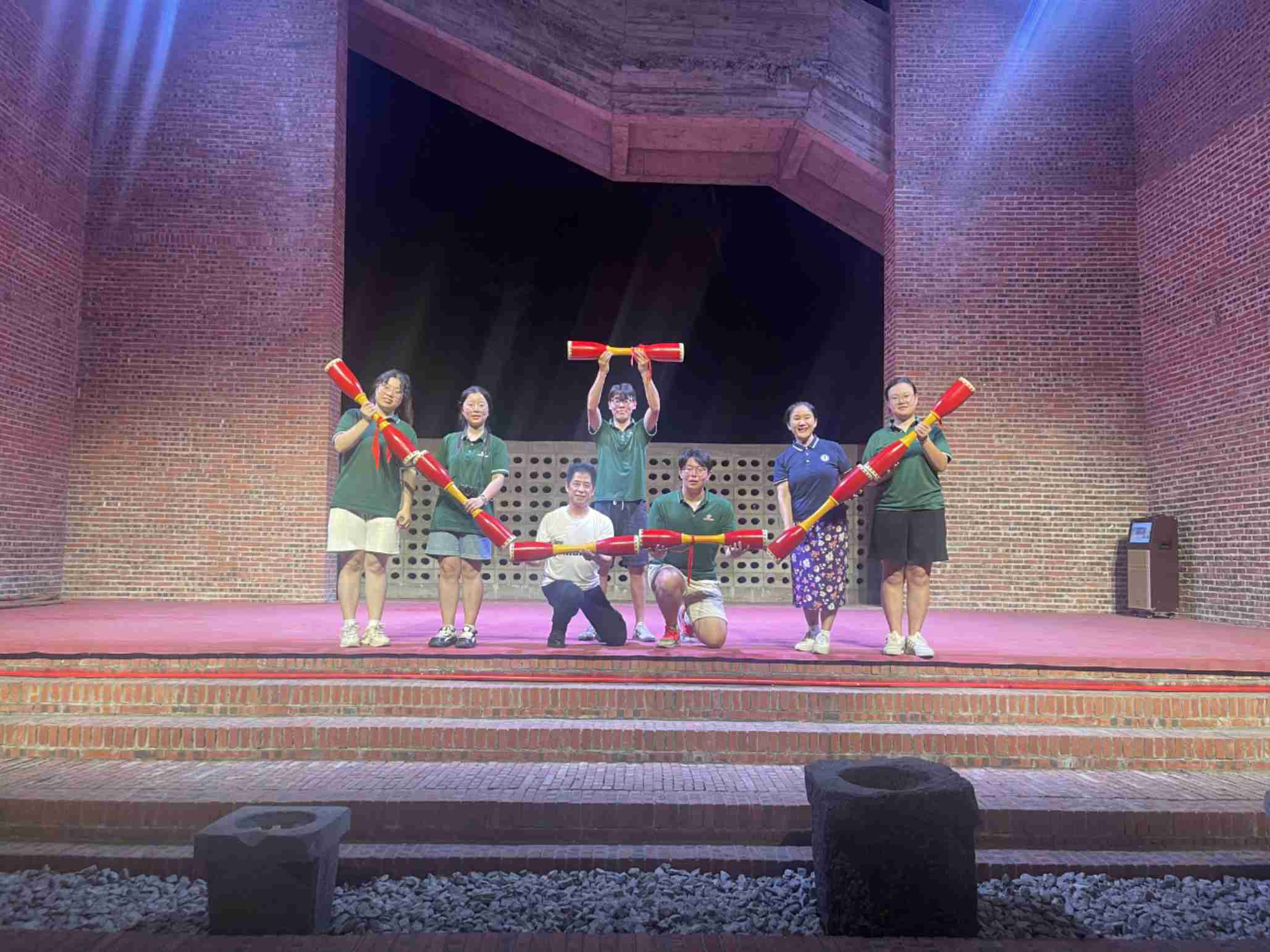 �V��W�������l(xi��ng)��������֮�E��Ʒ���z֮�