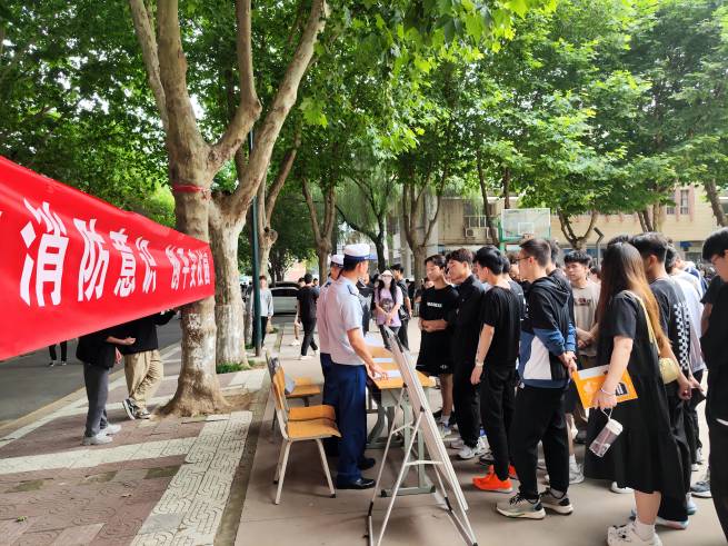 ��FԺ�F���\ݔ�W(xu��)Ժ��Ոμ����������������ٱ��_չ�����������R ��(chu��ng)ƽ��У�@������֪�R�������