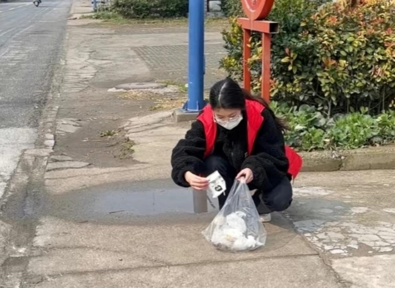 ����������W(xu��)����^(q��)���־Ը������`���