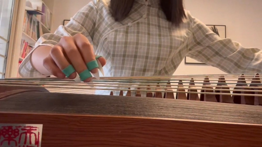 ��ͨ��W����Z�WԺ�����L��չʾ��ө����Z���􆢺������¡�����