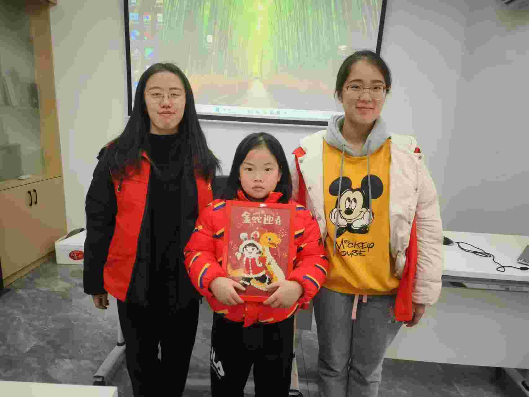 �Ͼ�������W(xu��)̩�݌W(xu��)Ժ���t����ī���F����M��^(q��)���c�����՜�ů