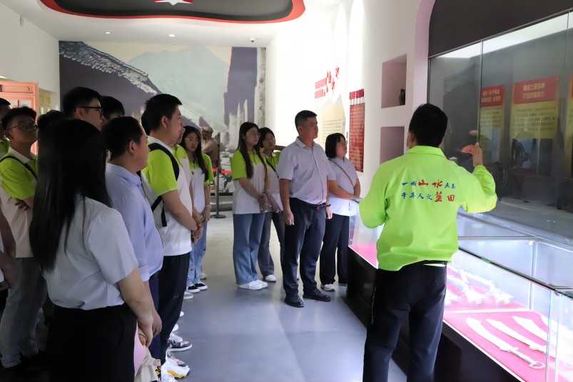 �F���\ݔ�W(xu��)Ժ�W(xu��)�������h֧���_չ�����мtɫ���� �����r�����ˡ����}�h�ջ��