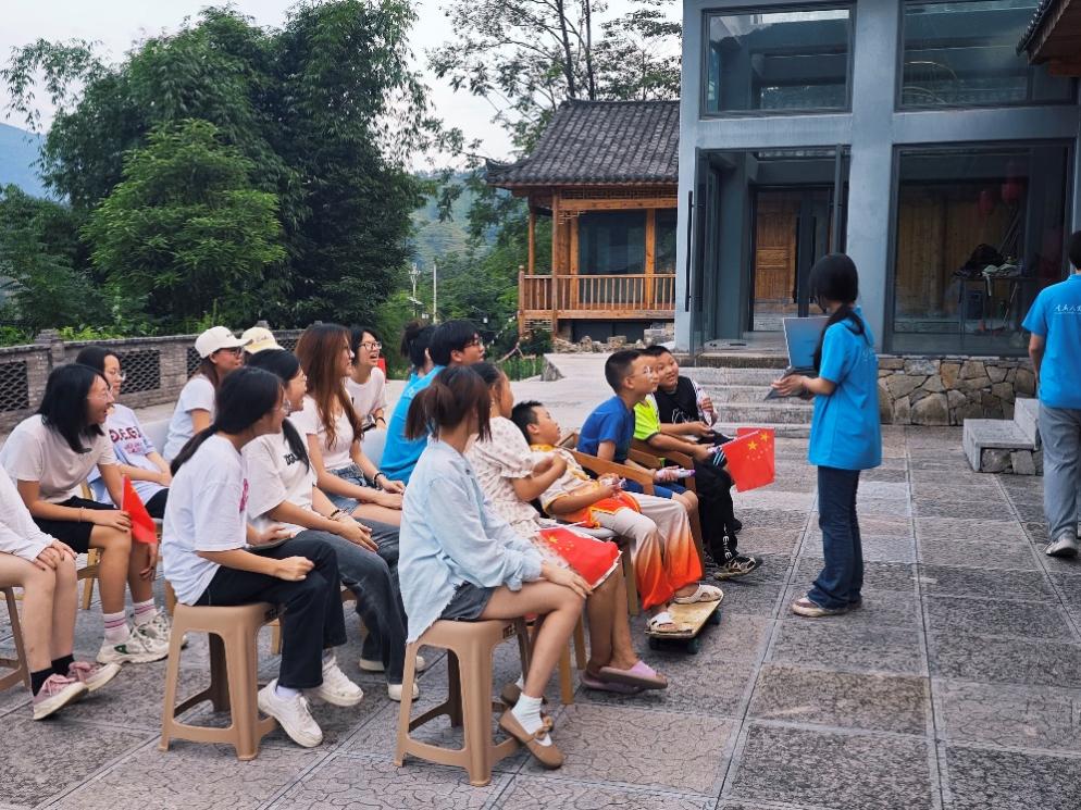 ���������B���۝M�l(xi��ng)Ұ"������ͨԒ���Nϣ����׌�l(xi��ng)���Ļ��`�Ź��