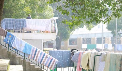 ���f��W����m��У����h���ഺ