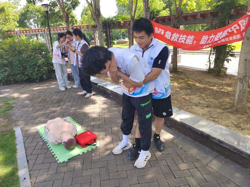 ���������h���������f����֪�R