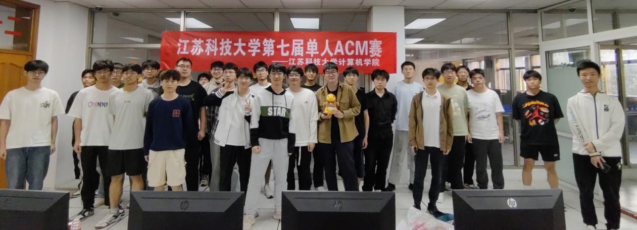 ���ߌÆ���ACM�����OӋУِ�A�M��Ļ�����̾�Ӣ�R�ۉ�Ϫ