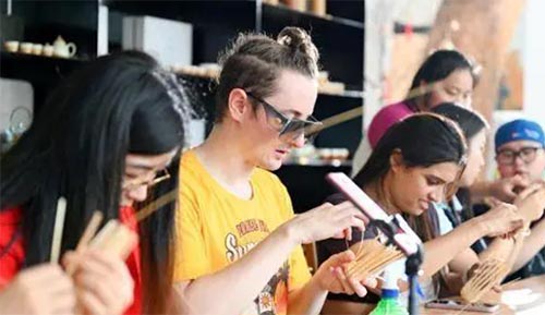 �Ĵ����������W����塰����ˇ���������\