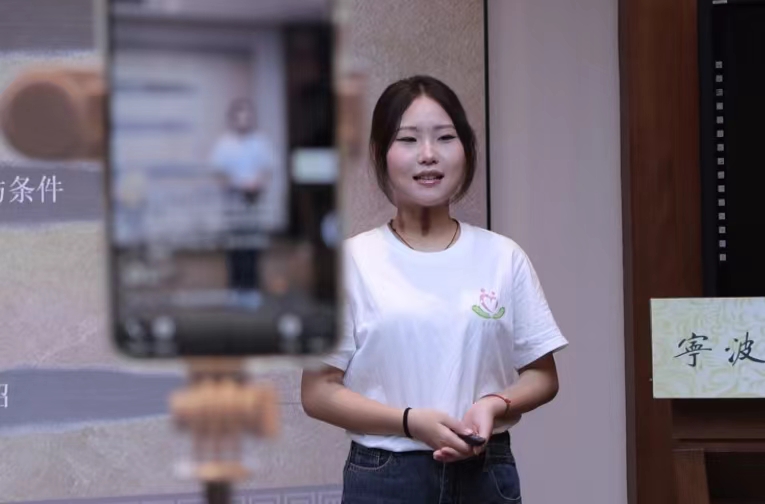 ���Ŀ������}�q��퍡������z��ˇ��̽��֮��