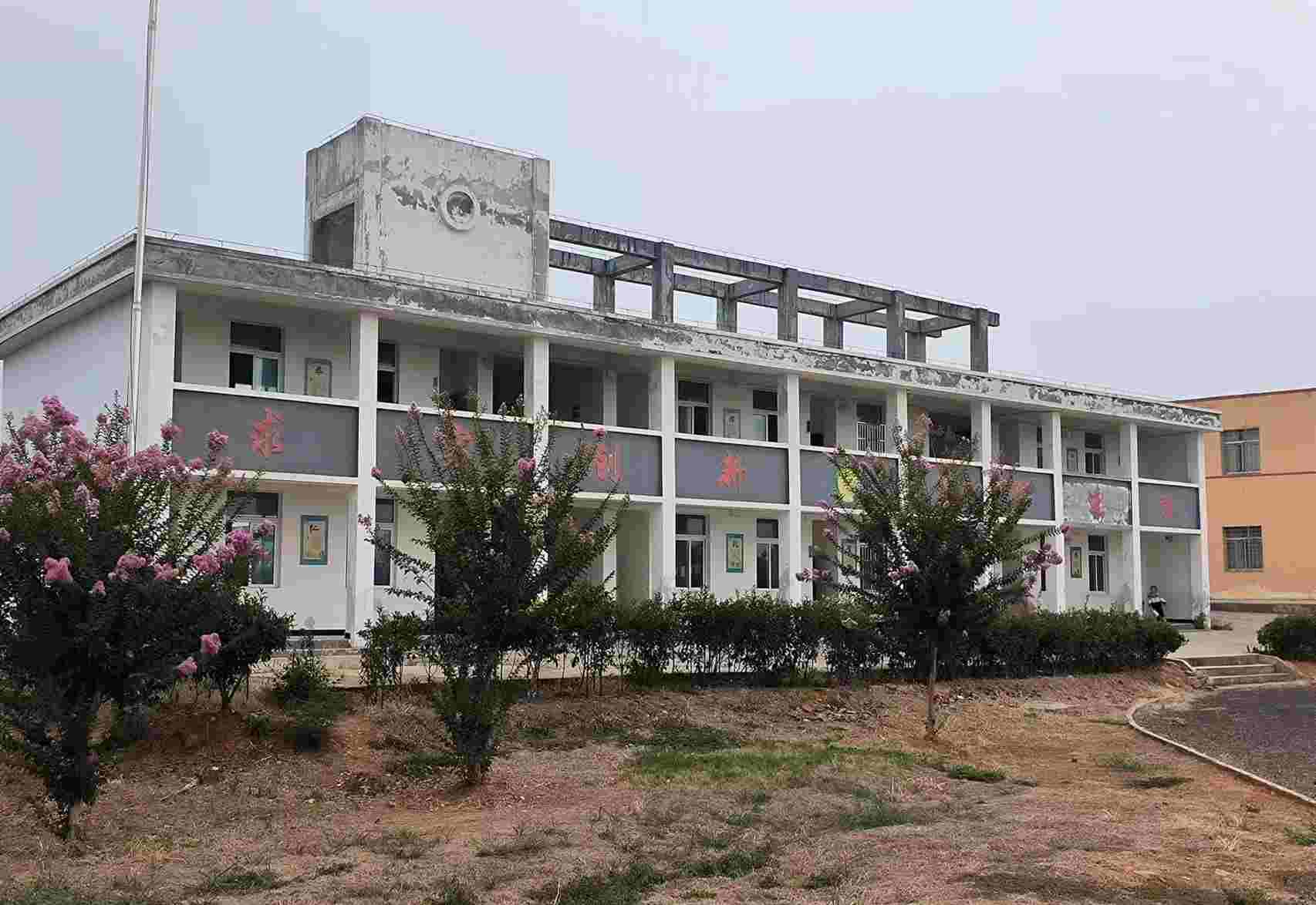 ���ՌW�������l(xi��ng)�����Ľ������������W