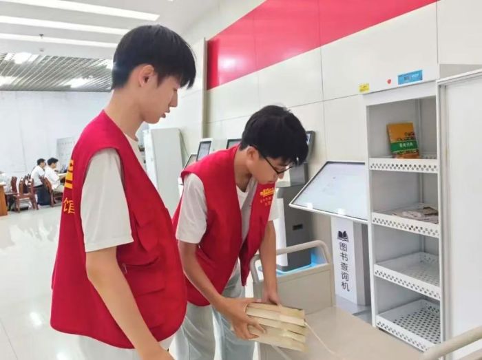 ���K�Ƽ���W(xu��)Ӌ(j��)��C(j��)�W(xu��)Ժ�_չ�����x�tɫ�īI(xi��n)�����и��������������(hu��)��(sh��)�`���(d��ng)