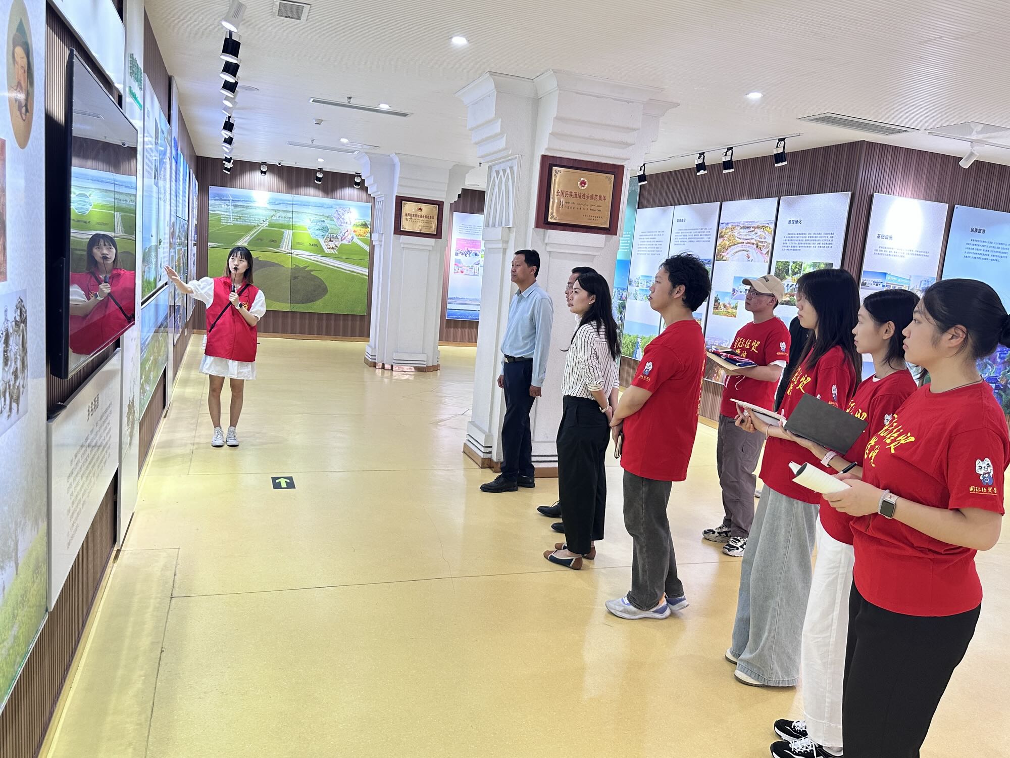 �����ӱ��B�Ę� У�ع���