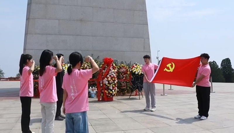 ��������`�F�Ȫ�У������وF��� ����̫�о���