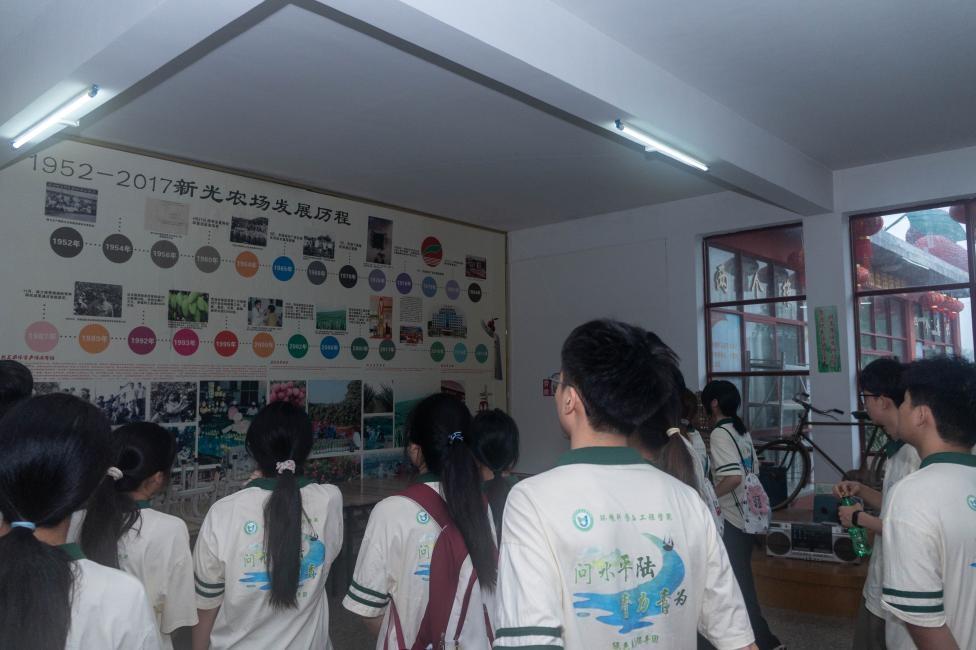 ���M��ζ���B�@������������W����F�̽���Gɫ�r�I���`