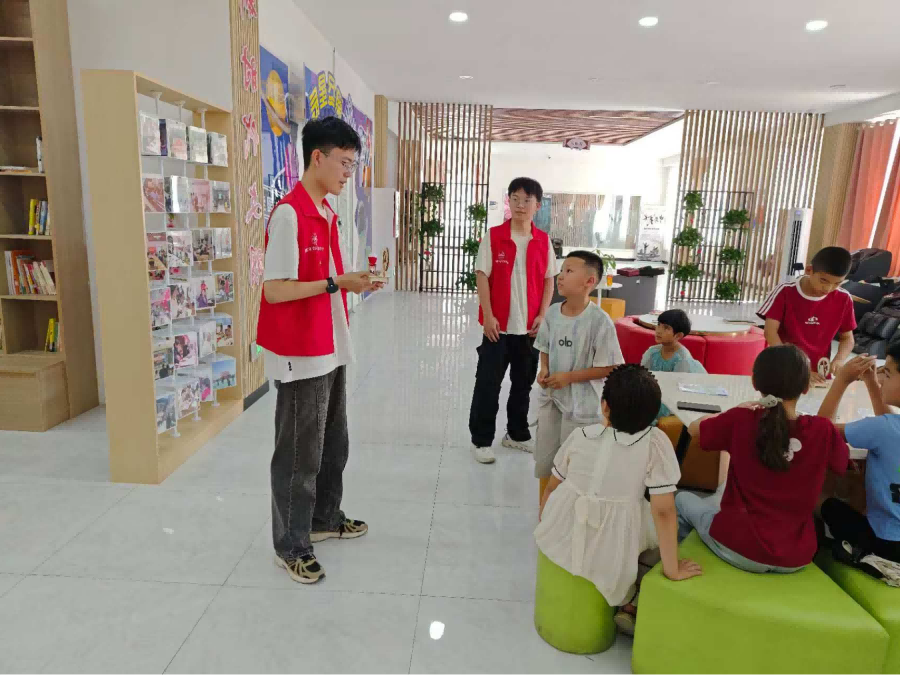 �p�p�����µĿƌWħ����ָ������c��ͯ�Ą���