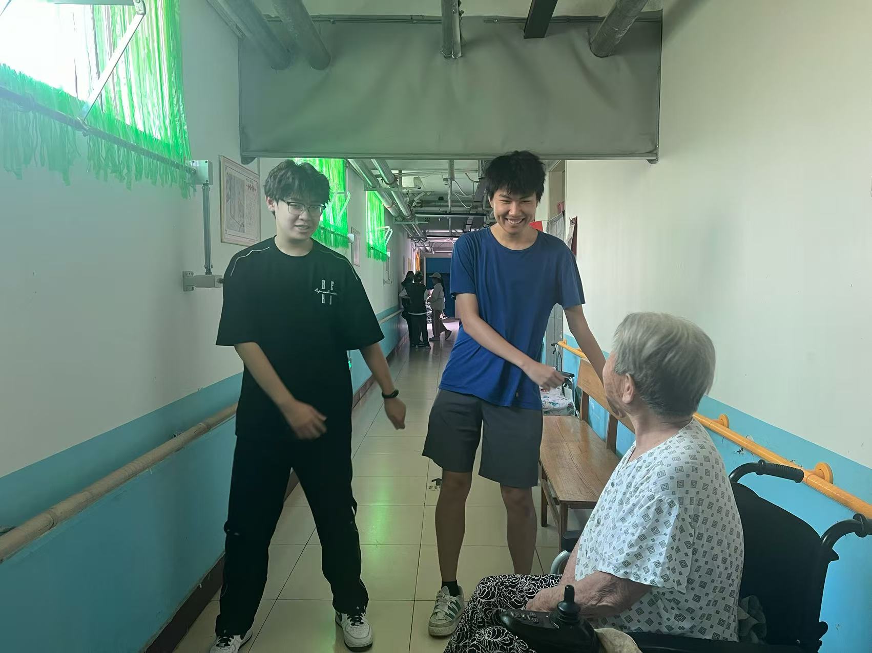 �y�g����ů���