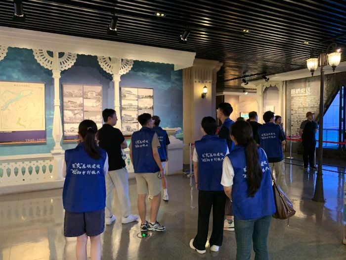 ����ҕ���µľGɫ��ͨ̽���������ŉ􆢺�·���������������F������l������`�o��