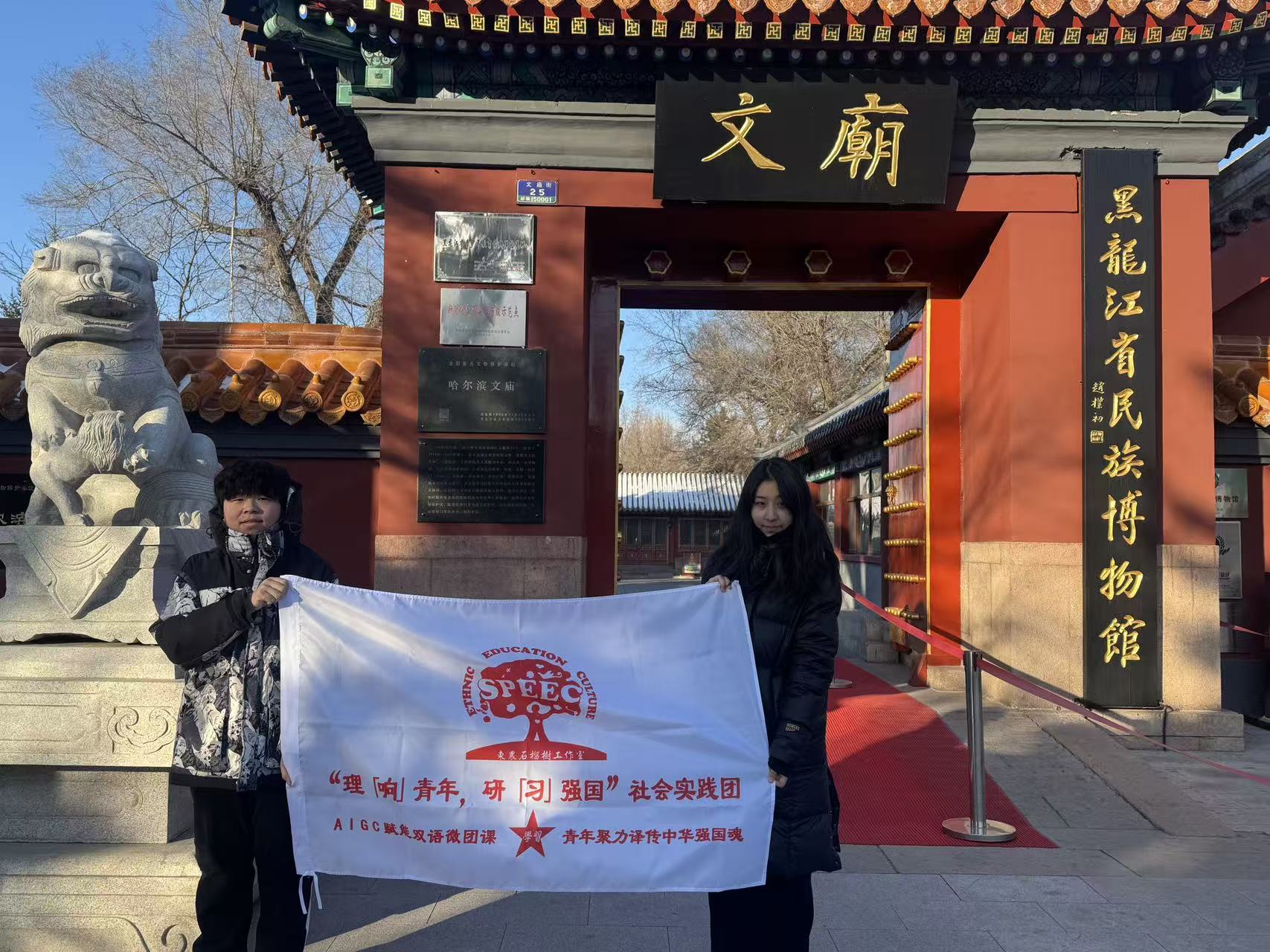 ����푡����꣬�С���(x��)����������AIGC�x���p�Z΢�F�n�Ķ�ģ�B(t��i)�������`