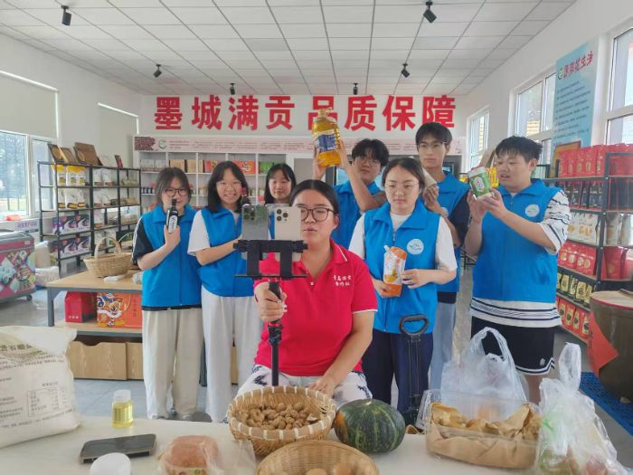 �ഺ�������r(n��ng)æ��ֱ�����_(k��i)���¸�����