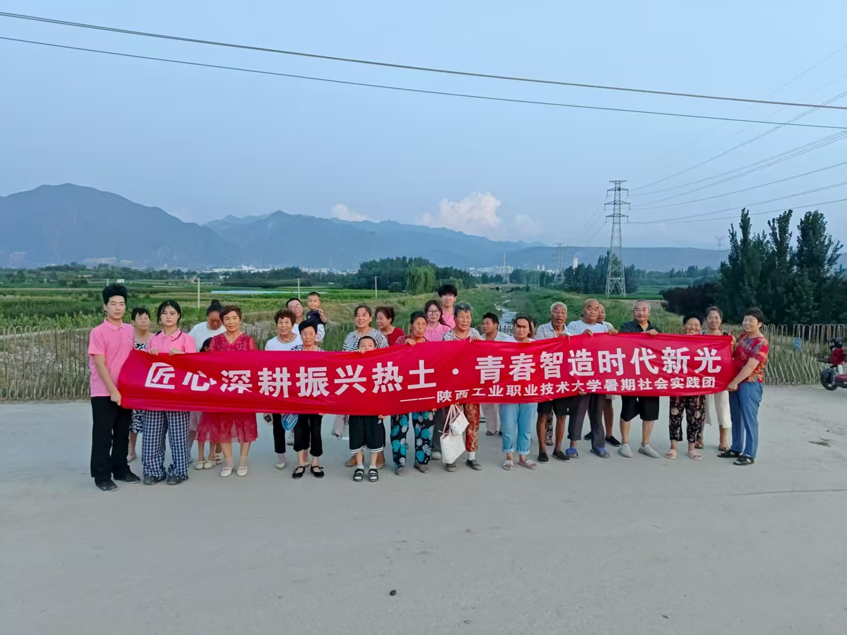 ��ȫ�o����������c���l(xi��ng)��--���Ϲ��̌W(xu��)Ժ�������l(xi��ng)���F꠸��A�݅^(q��)�����(zh��n)�������`���