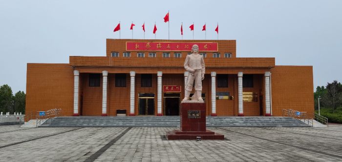 ׷��Ӣ��ӡӛ�����мtɫ����