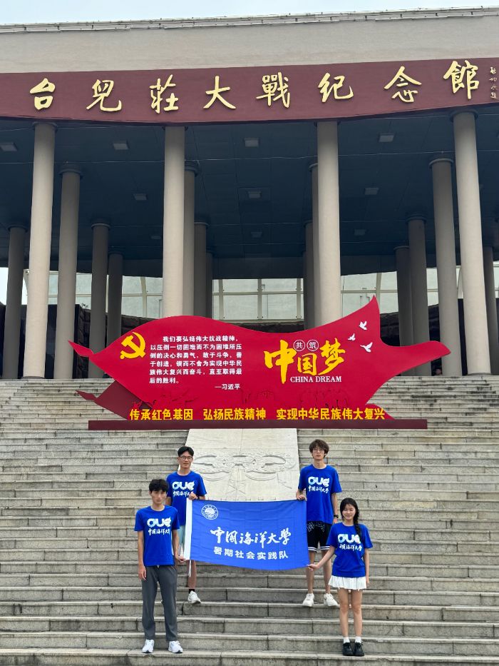 ���Ѹ������ң����мtɫ�������x���l(xi��ng)�����d