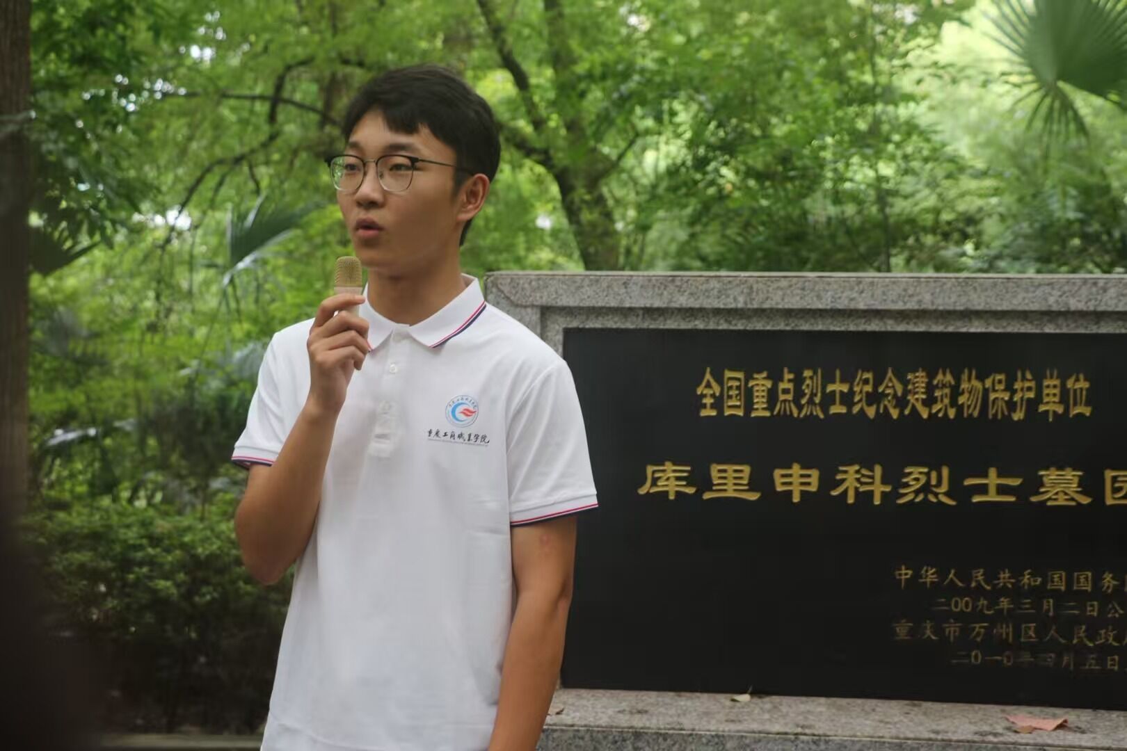 �s�mӢ��Ѫ�};���Ї��H���x���񡪡��ؑc�f�ݎ��������ʿ�o�ǰ�e�о��ѻ��